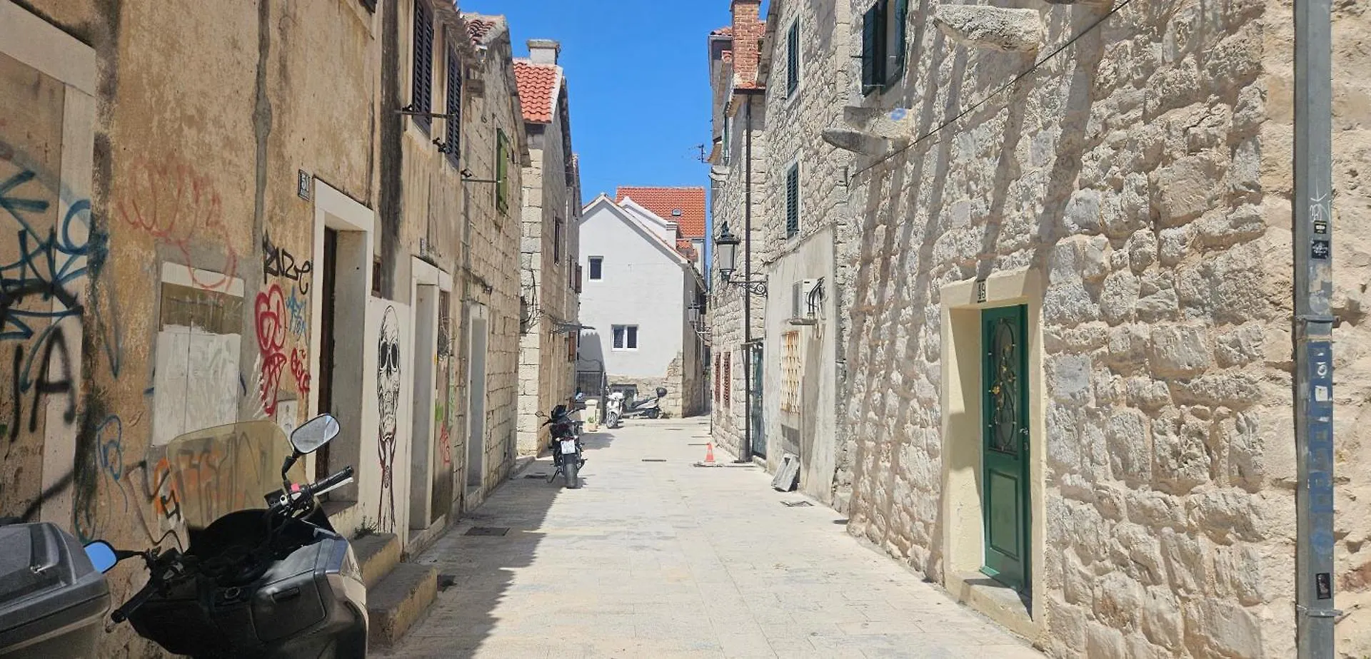 شقة Heritage Stone Wall سبليت